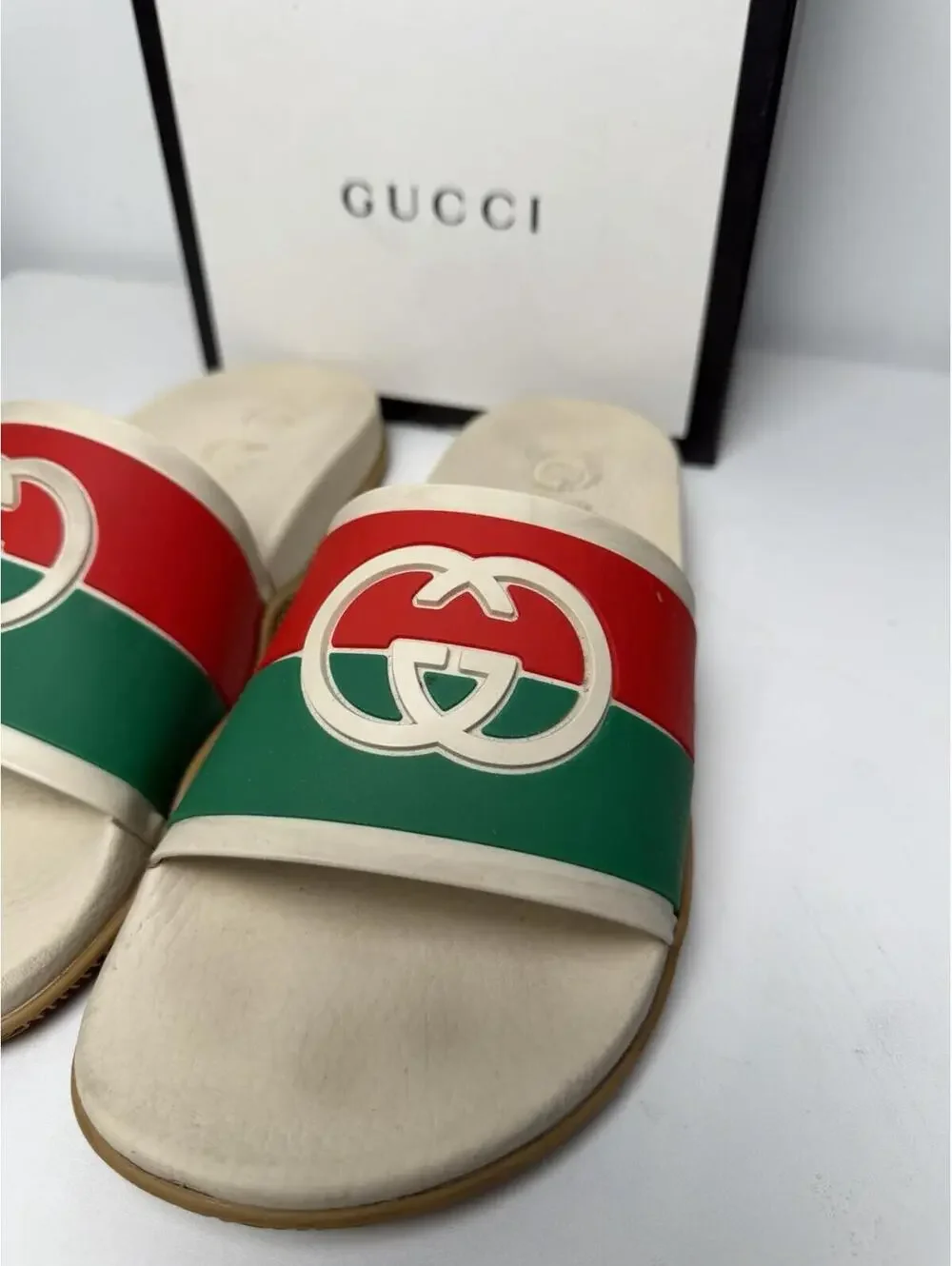 Gucci GG Logo Slides Sandals Red Green White Rubber Size 40